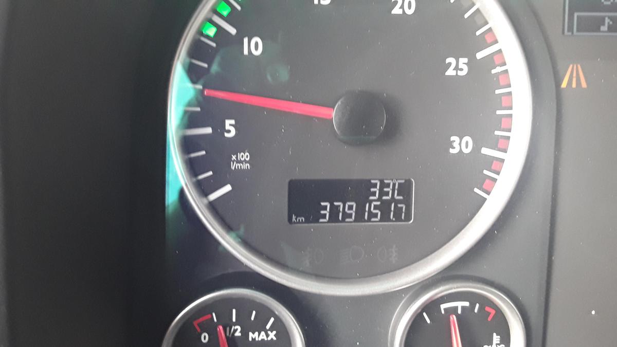 17854808405181393863652178093617