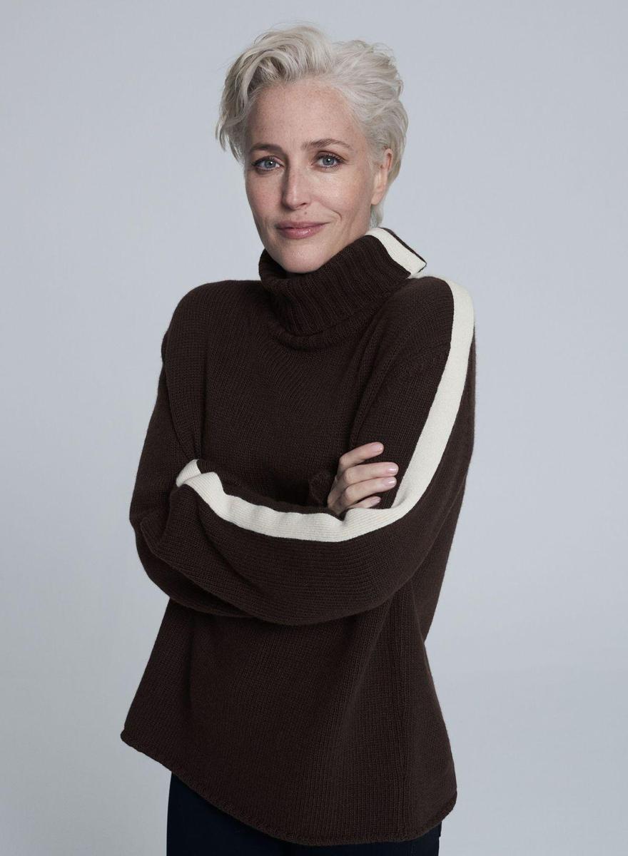 gillian-anderson-foe-winser-london-colle