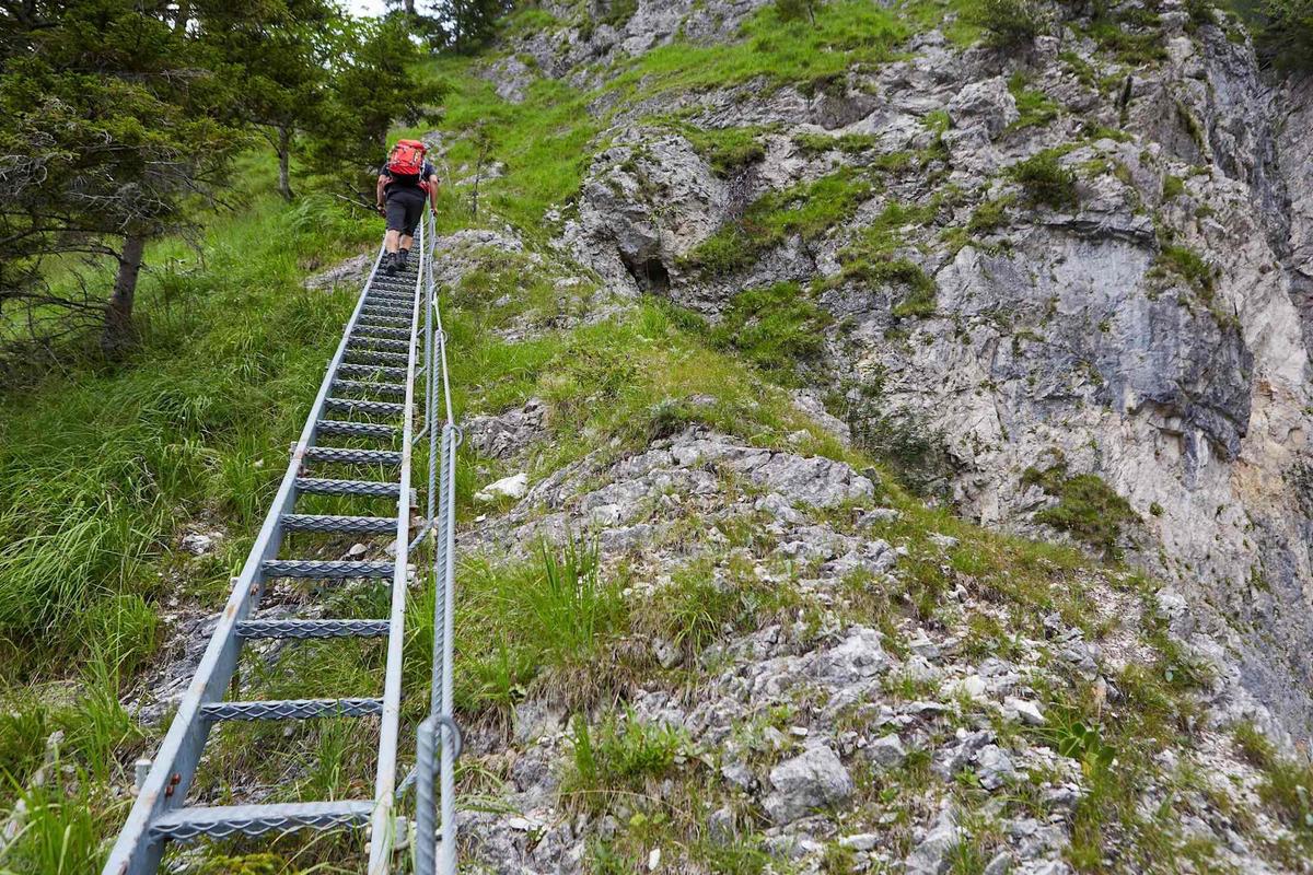 welserhutte-anstieg2--lukas-gachter--red