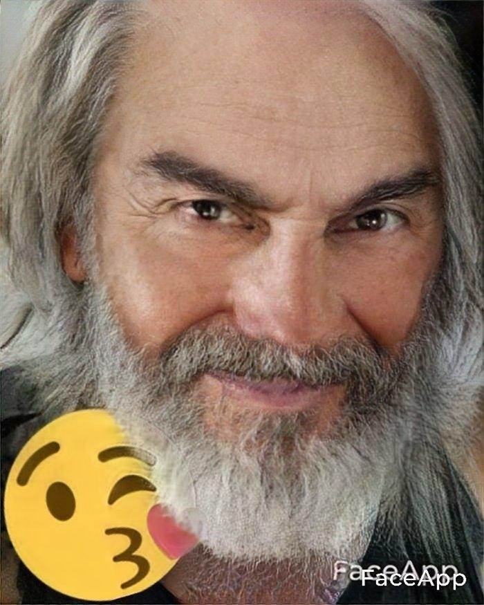 FaceApp 1642190834798