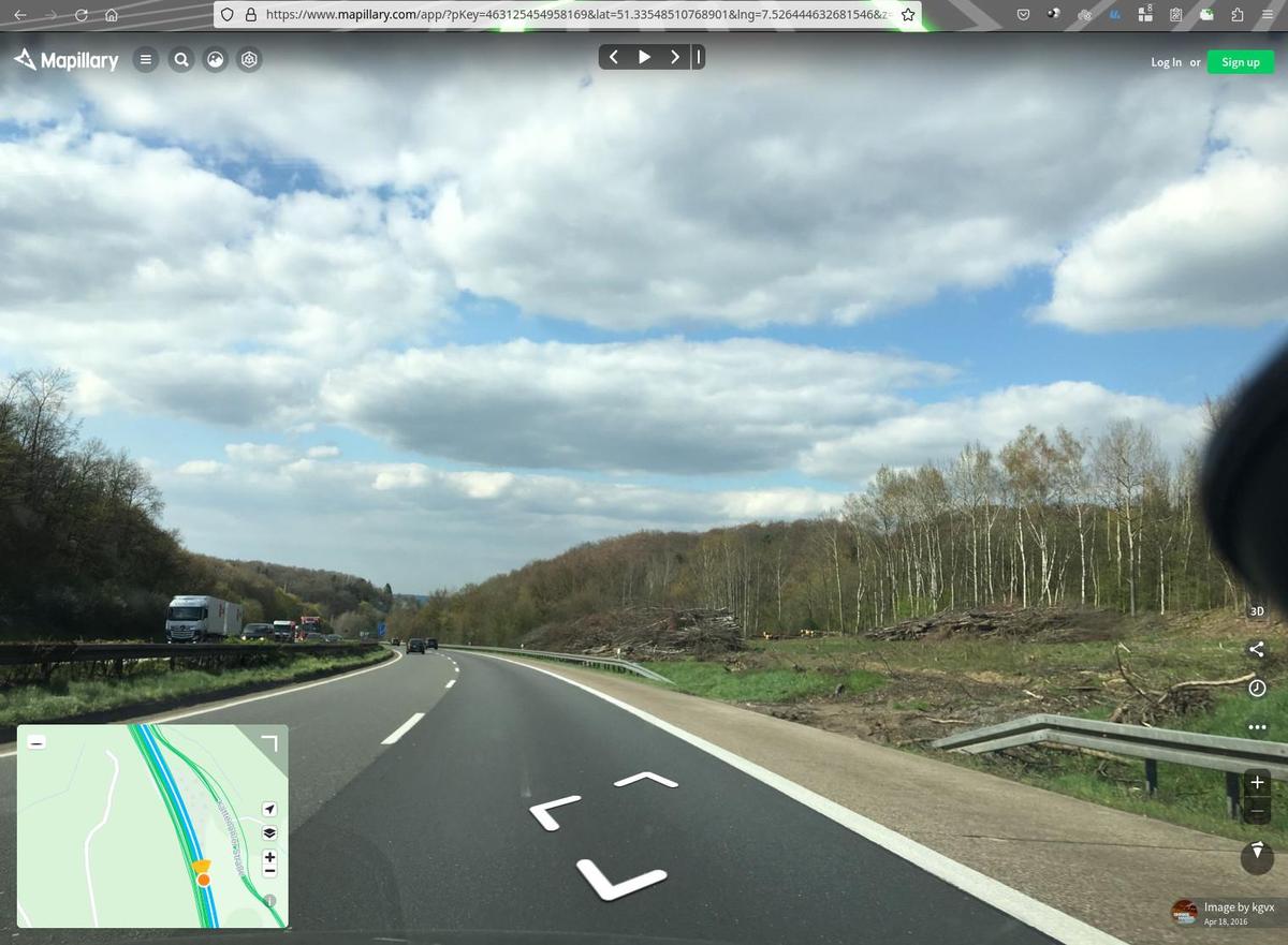 8cqzg3t5nwrs HagenSuedMapillary2016