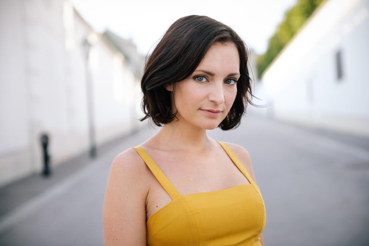 MV5BODkxOWUyNjktY2Q5YS00NWJiLWE1YzAtMGUx