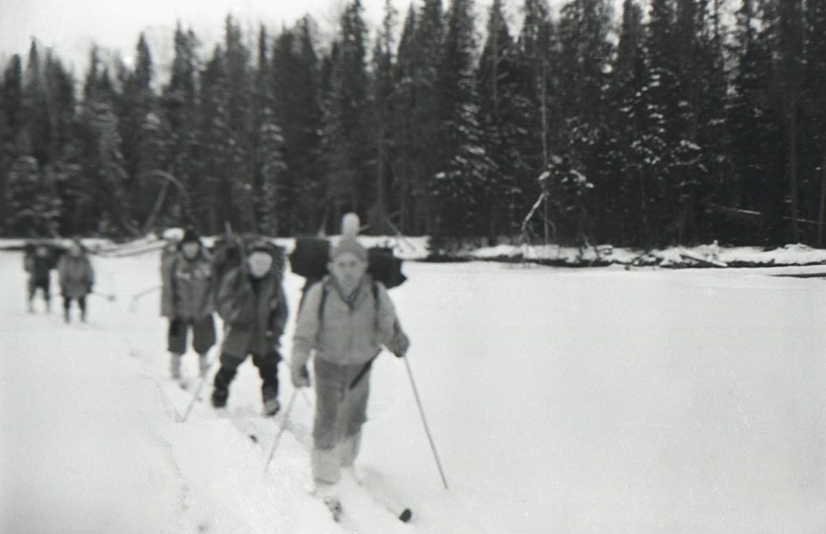 Dyatlov-pass-unknown-camera-film5-18