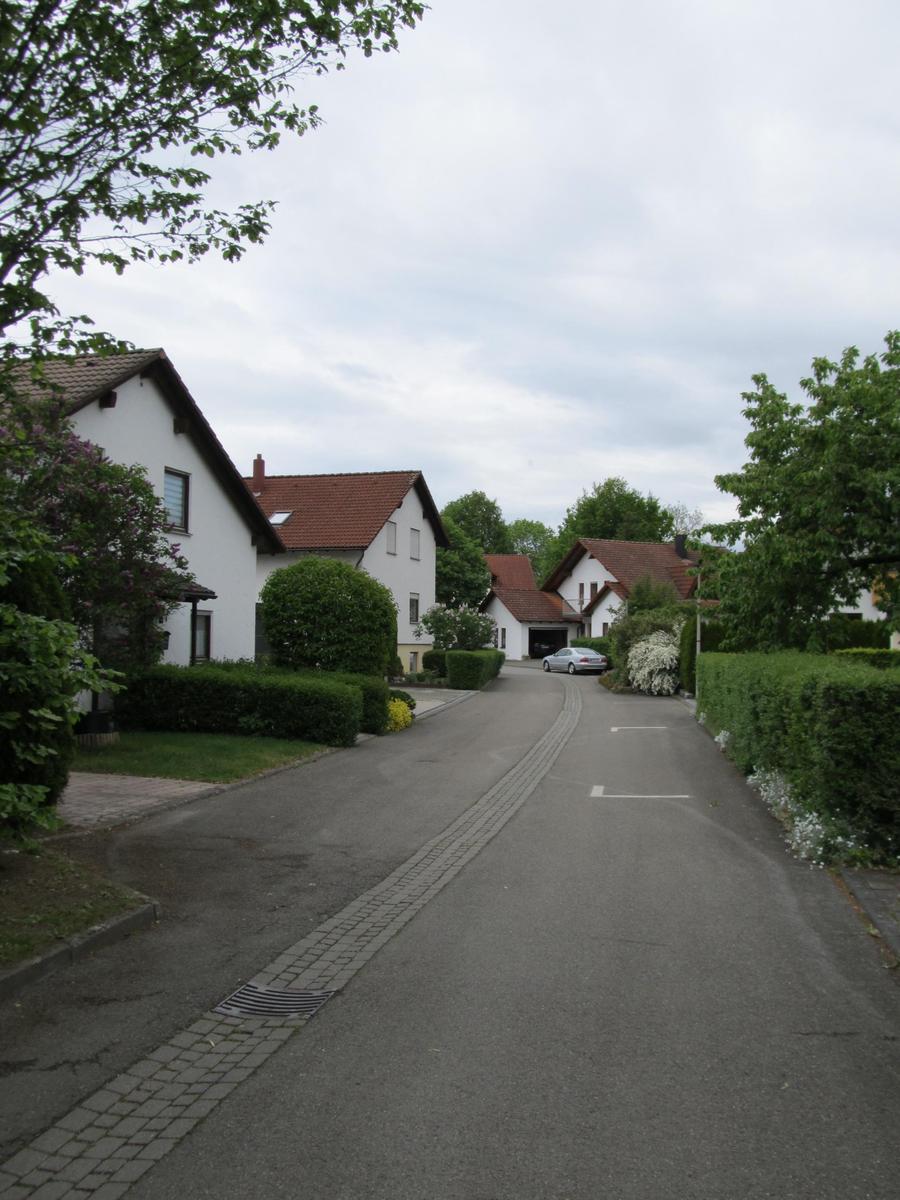 b3