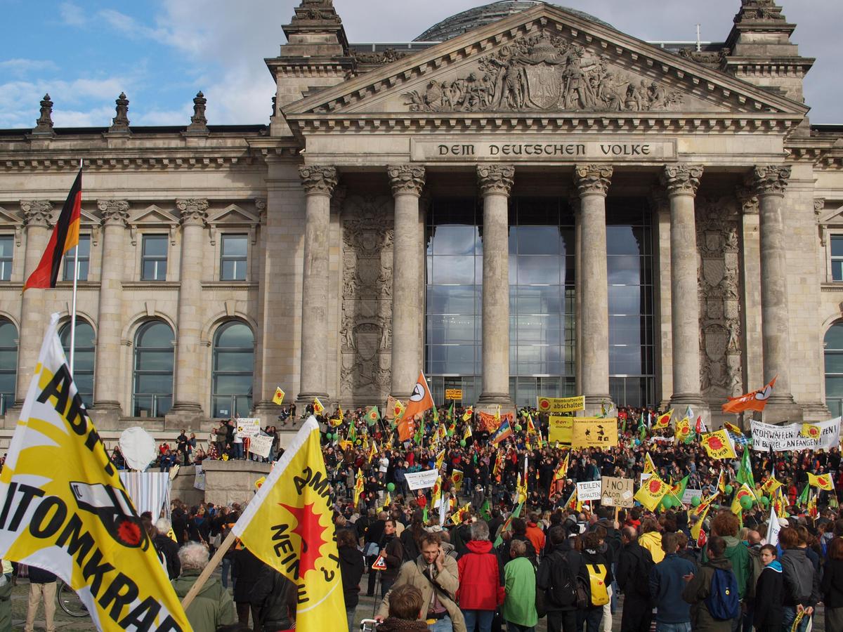 Anti-atomkraft-demonstration berlin 2010