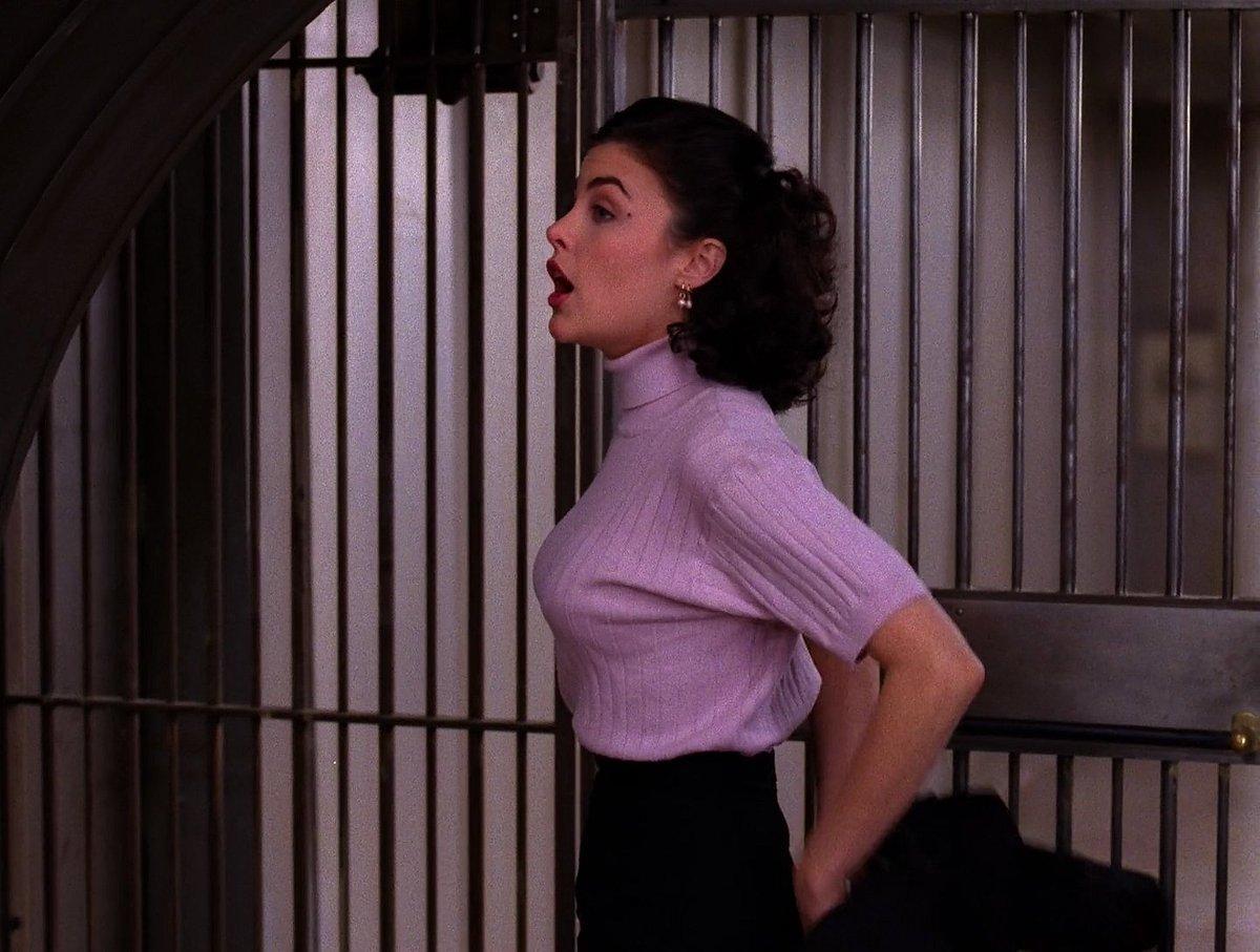 TwinP Audrey Horne Gef - Copy