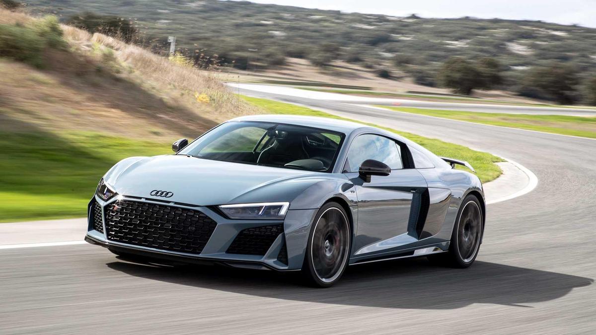 2019-audi-r8-onlocation