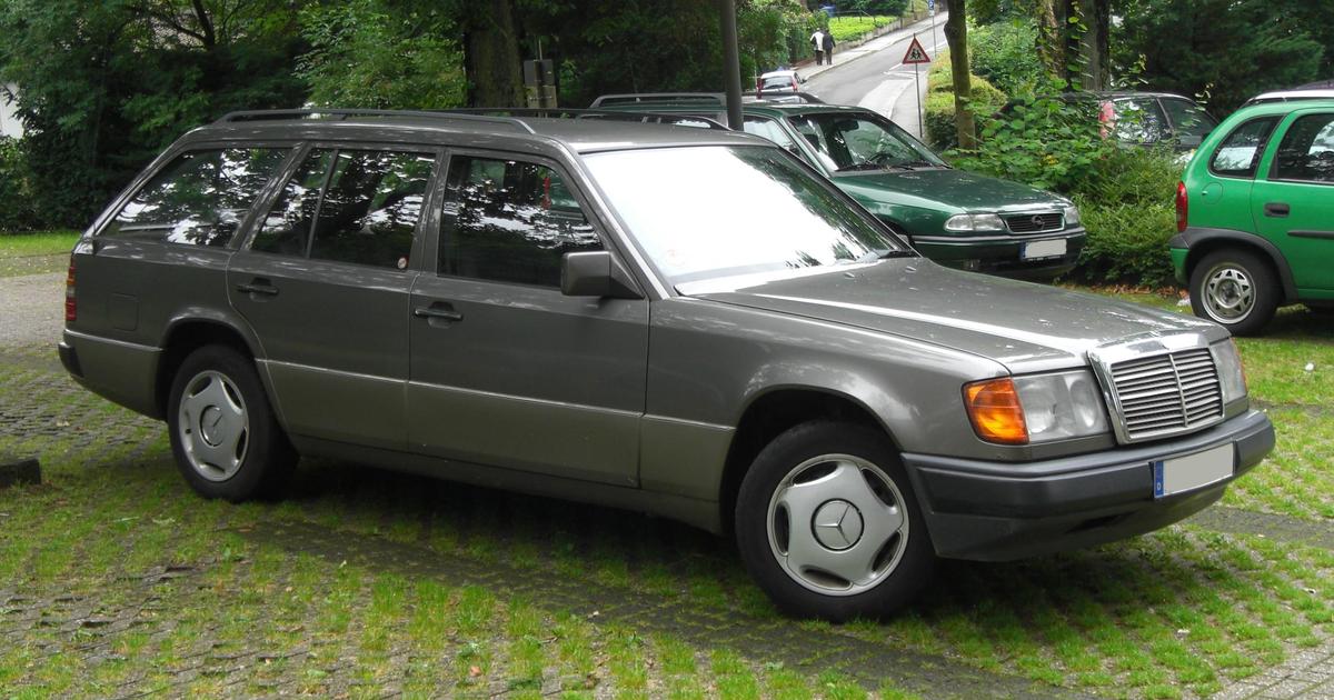 Mercedes W124 T front