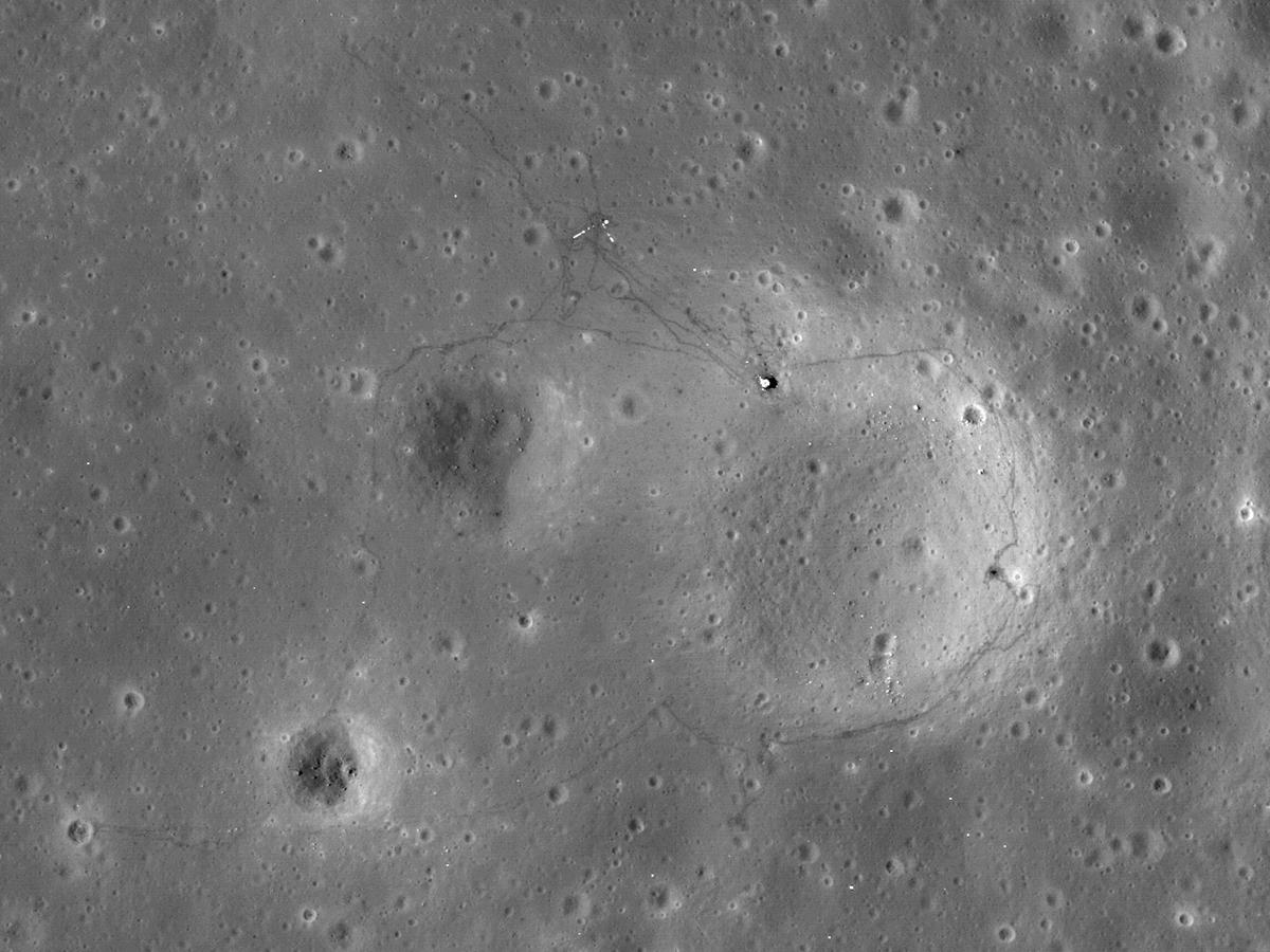 apollo 12 big