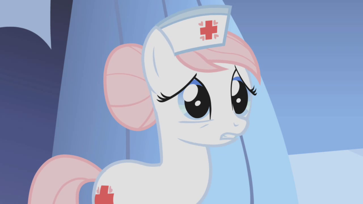 Nurse Redheart thanks Twilight for comin