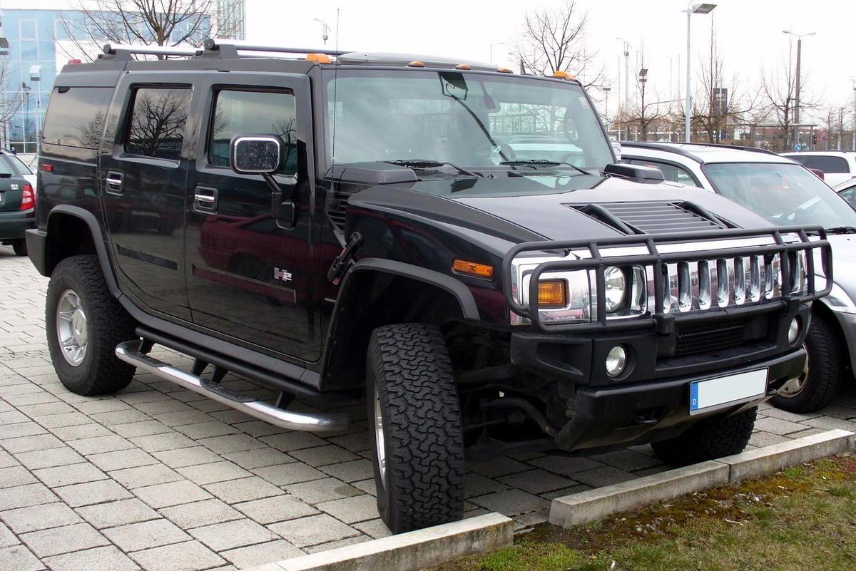 Hummer H2 black