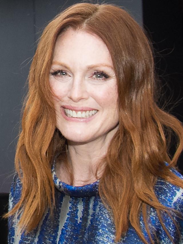 Julianne Moore 281501144342829