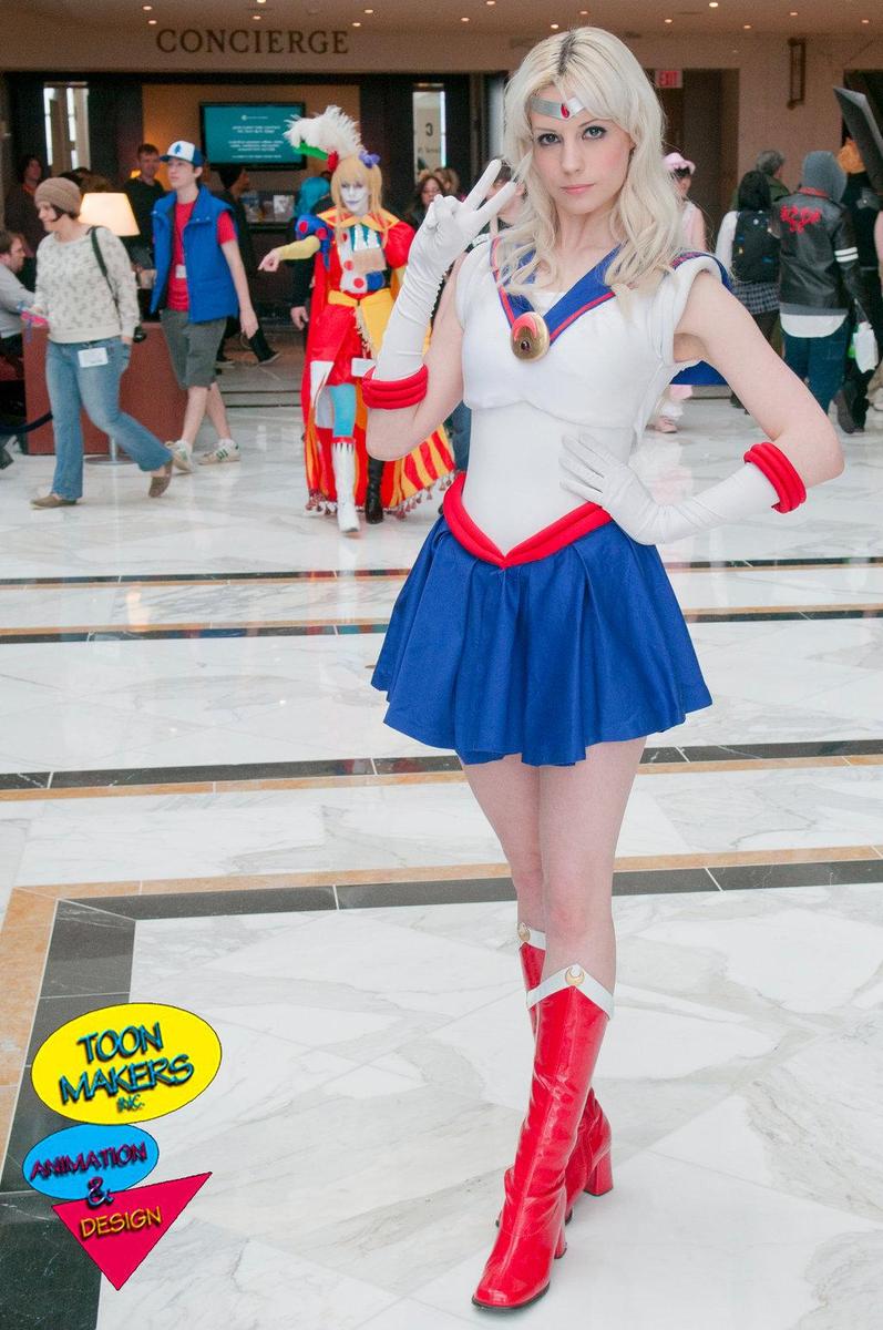 saban  toonmakers  sailor moon cosplay b