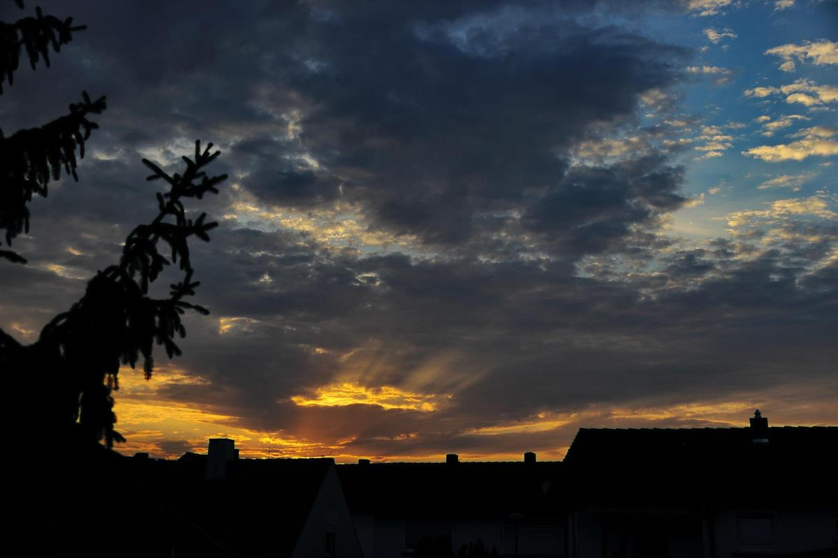 sonnenuntergang260720l7p9k