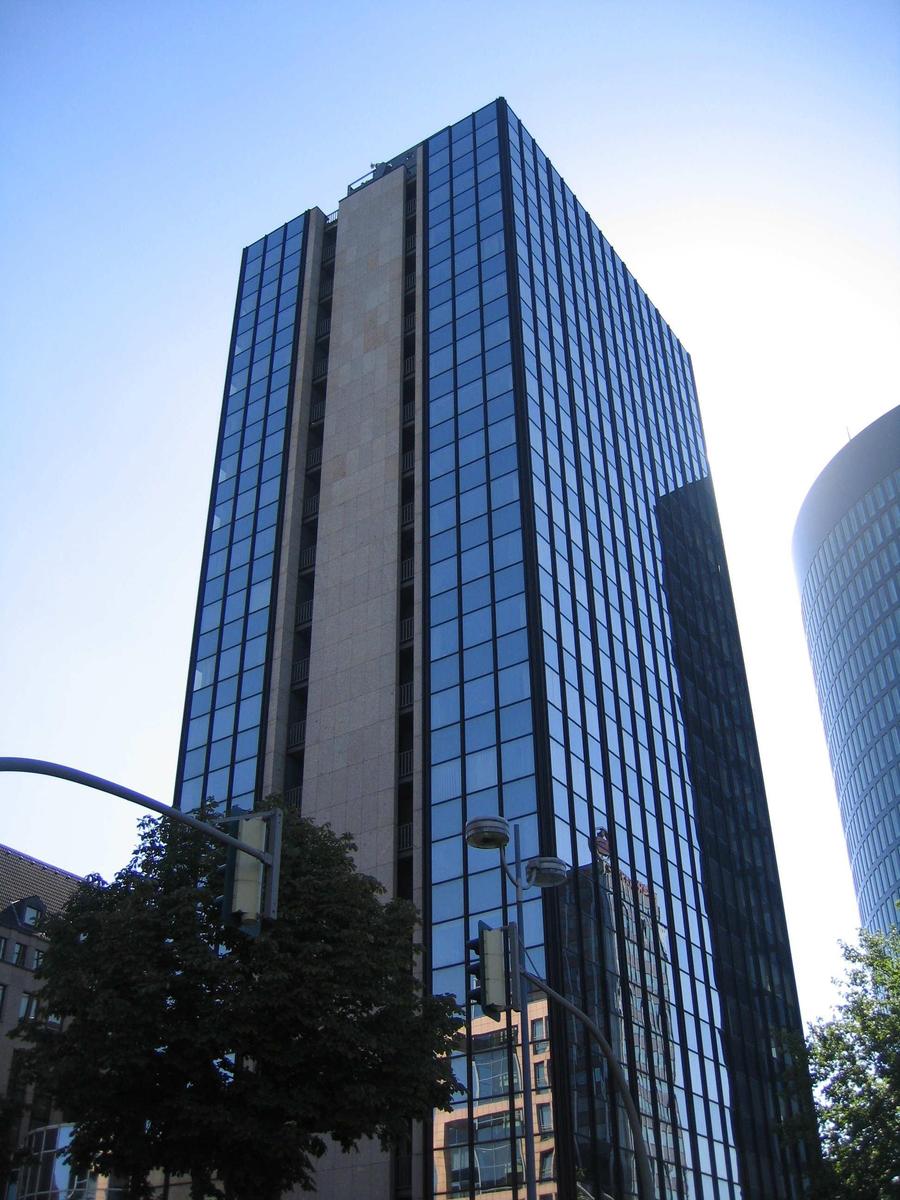 Iwo hochhaus