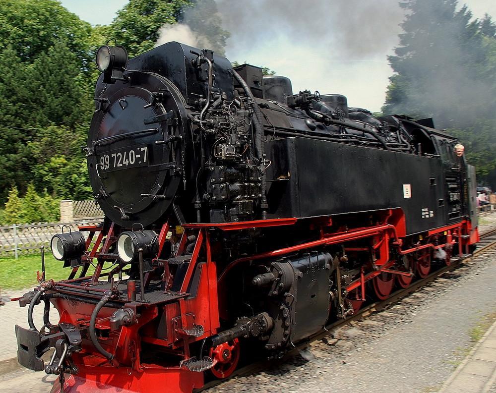 Brockenbahn-Lokomotive-beim-rangieren-a1