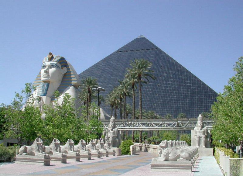 Luxor-Las-Vegas