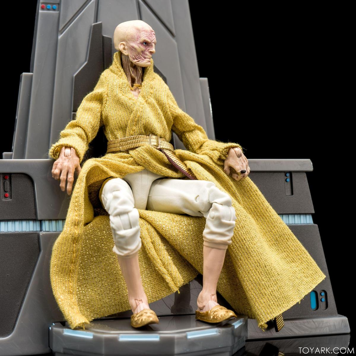 Black-Series-Snoke-Throne-17