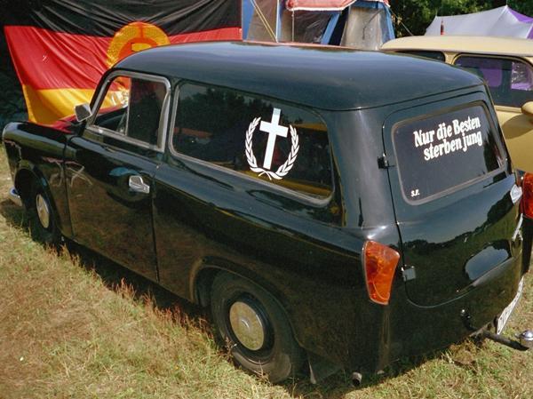 Trabant P 500 Kombi Leichenwagen