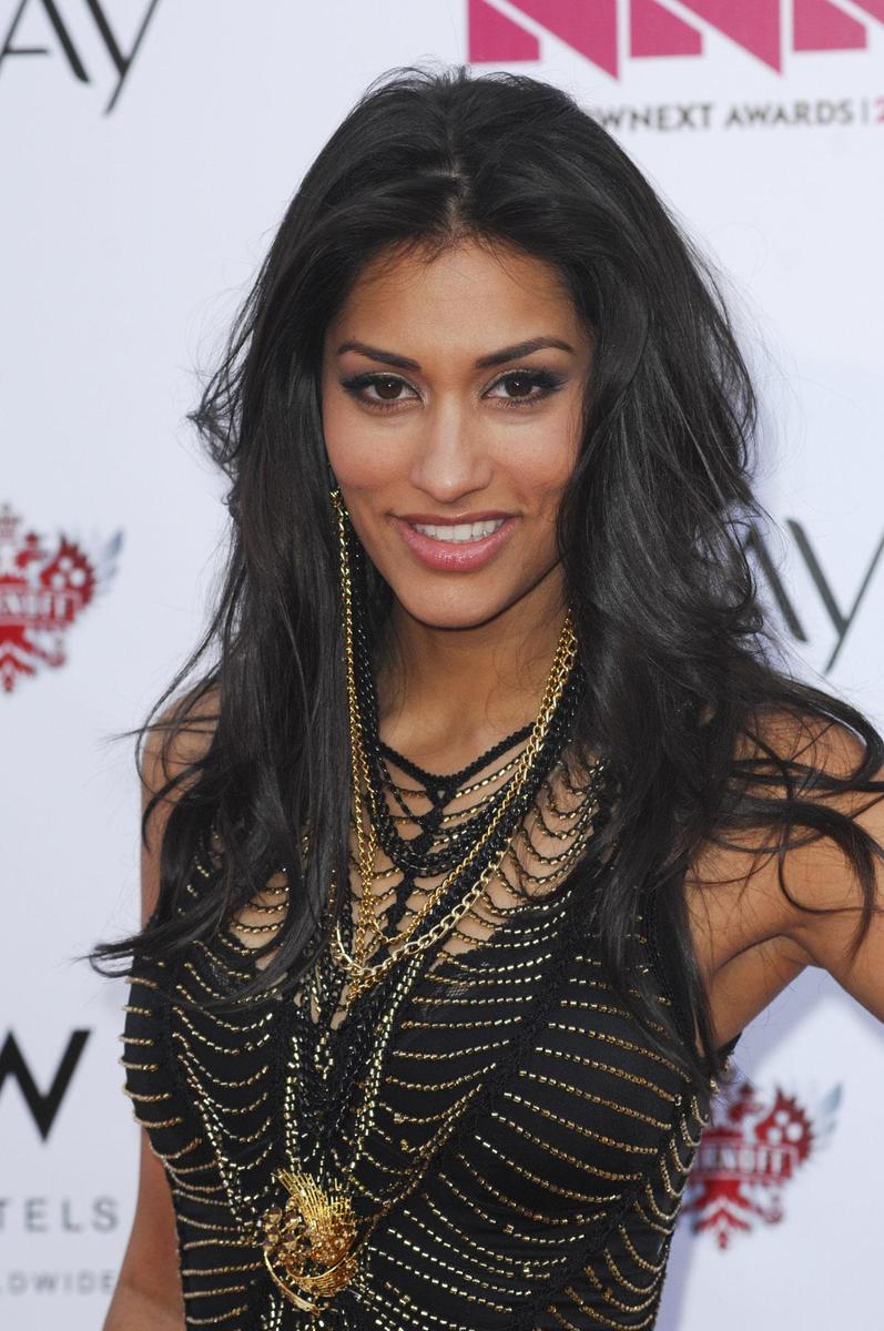 JANINA-GAVANKAR-at-LogoE28099s-NewNowNex