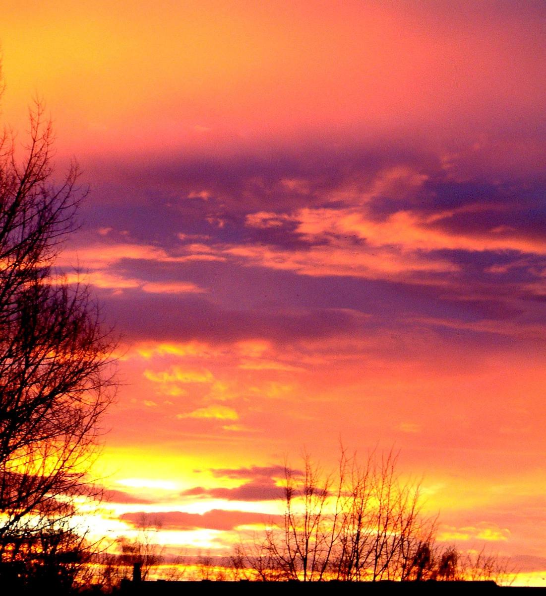Morgenrote uber Chemnitz 6-12-2006