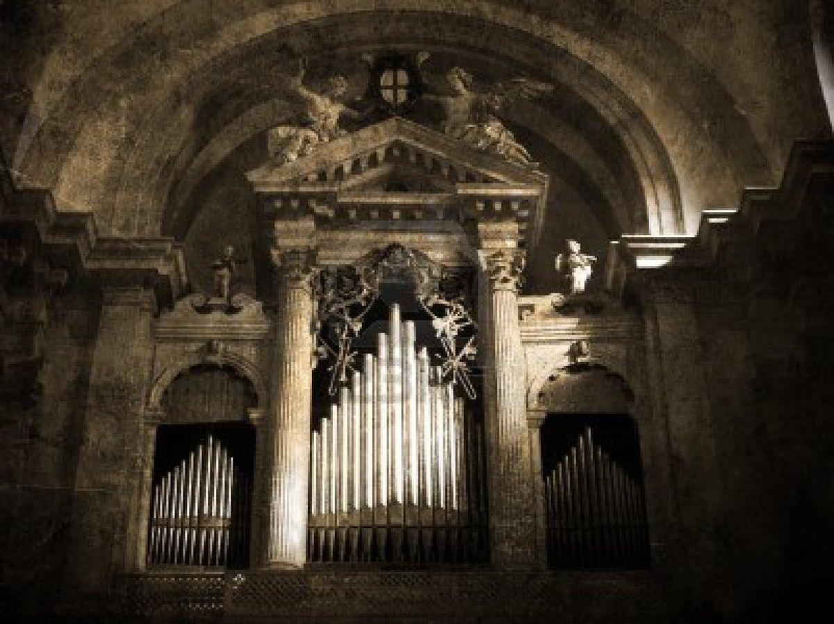 11771270-alte-orgel-weinlese-bild