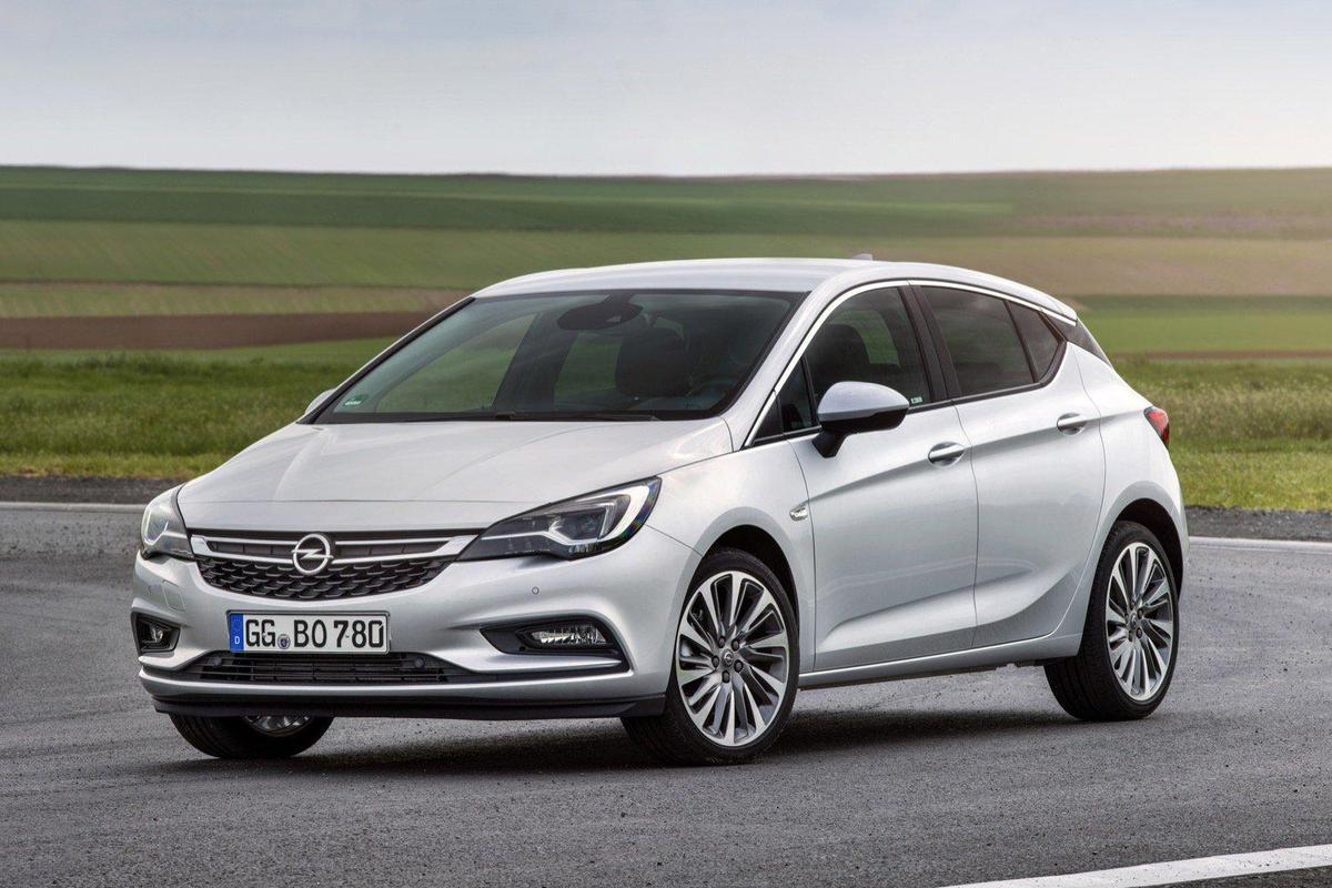 2016-opel-astra-biturbo-hatchback-010