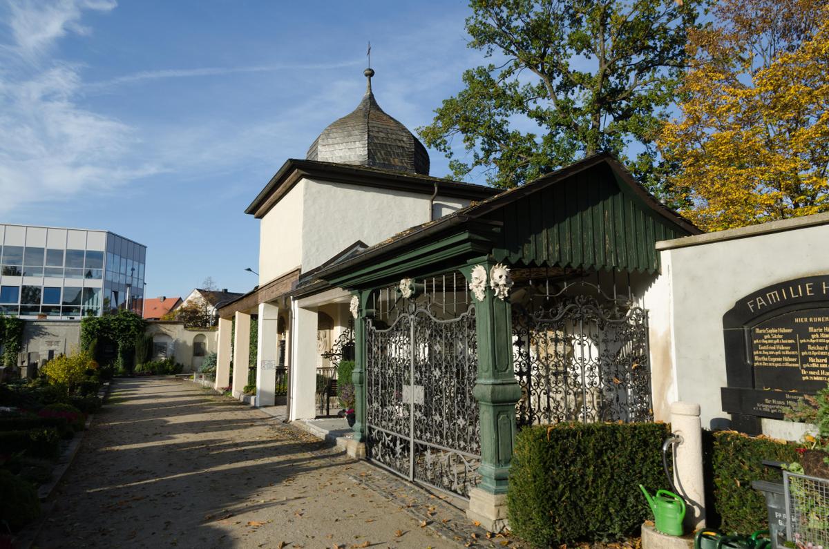 Kitzingen2C Friedhof-003