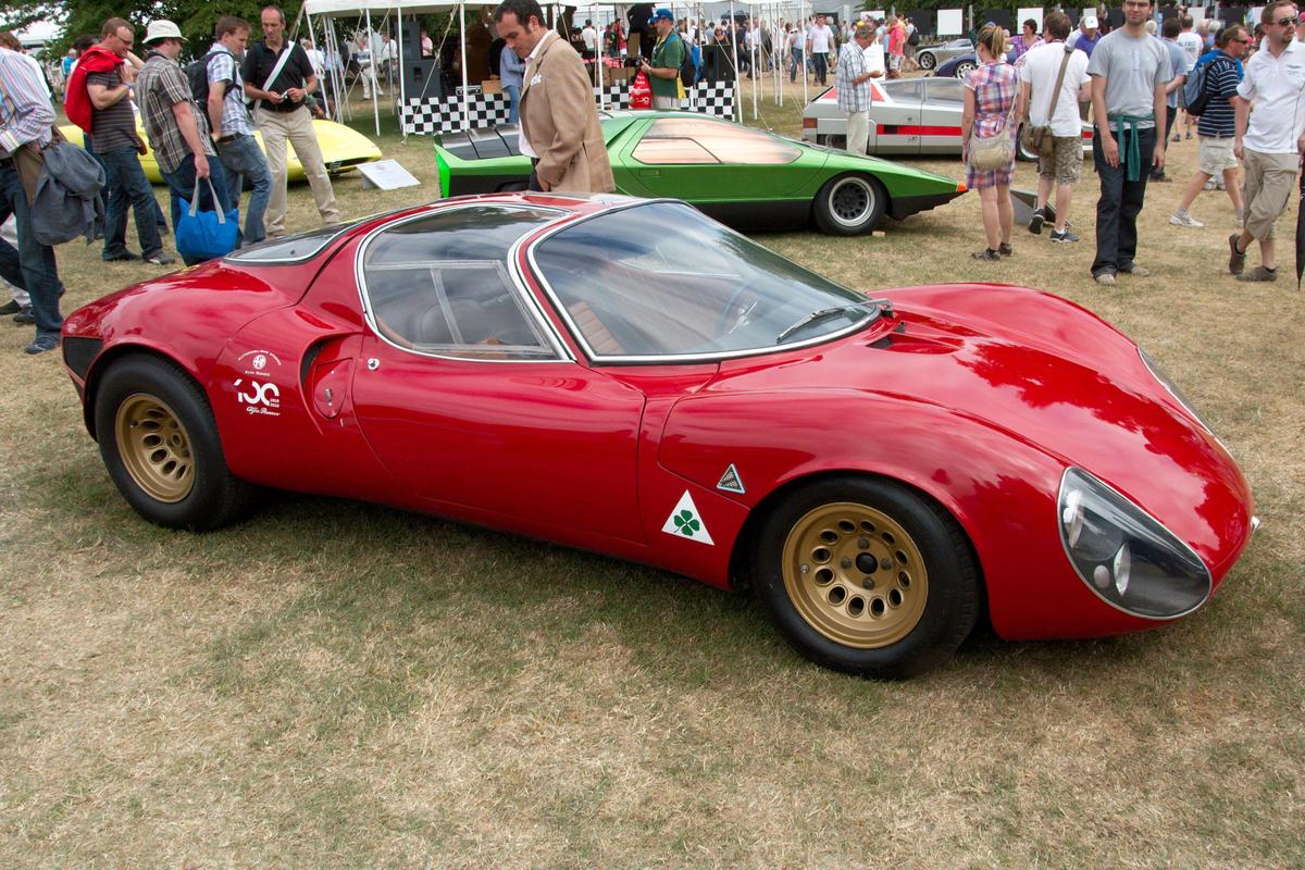 fb94b9 1967 Alfa Romeo 33 Stradale 1