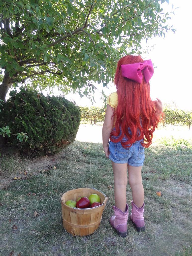 helping with the harvest by meanlilkitty