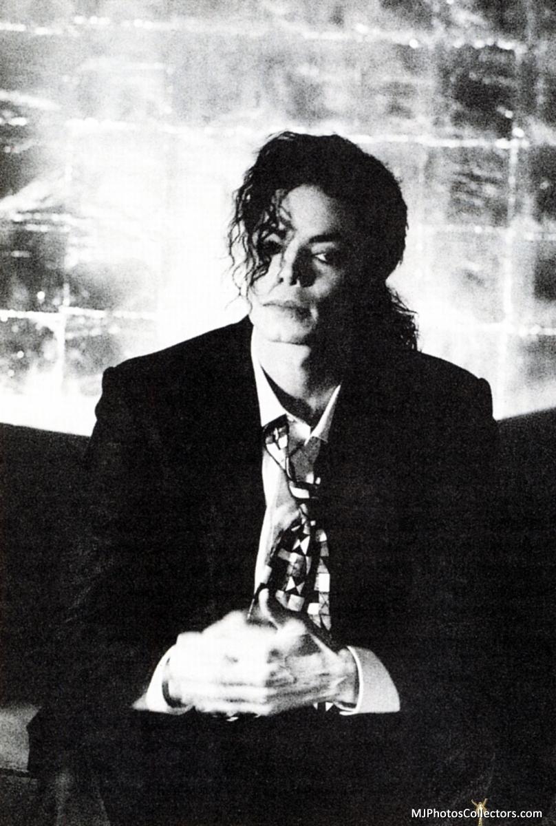 MJJ-michael-jackson-17697719-808-1200