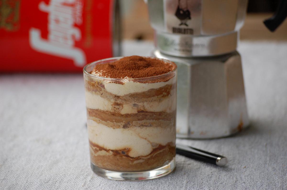 Tiramisu-im-Glas14-web