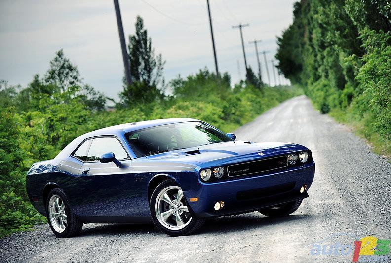 2010-dodge-challenger-rt-001