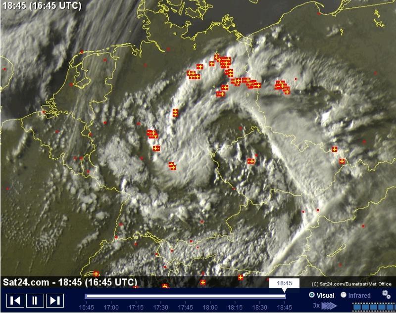 2011-04-26 gewitter 10eybq