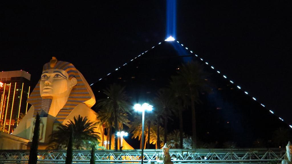 luxor 2