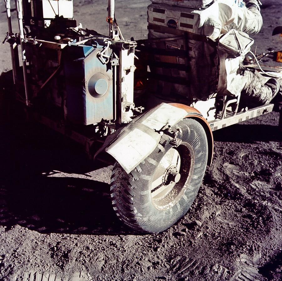 ducttape apollo17 big