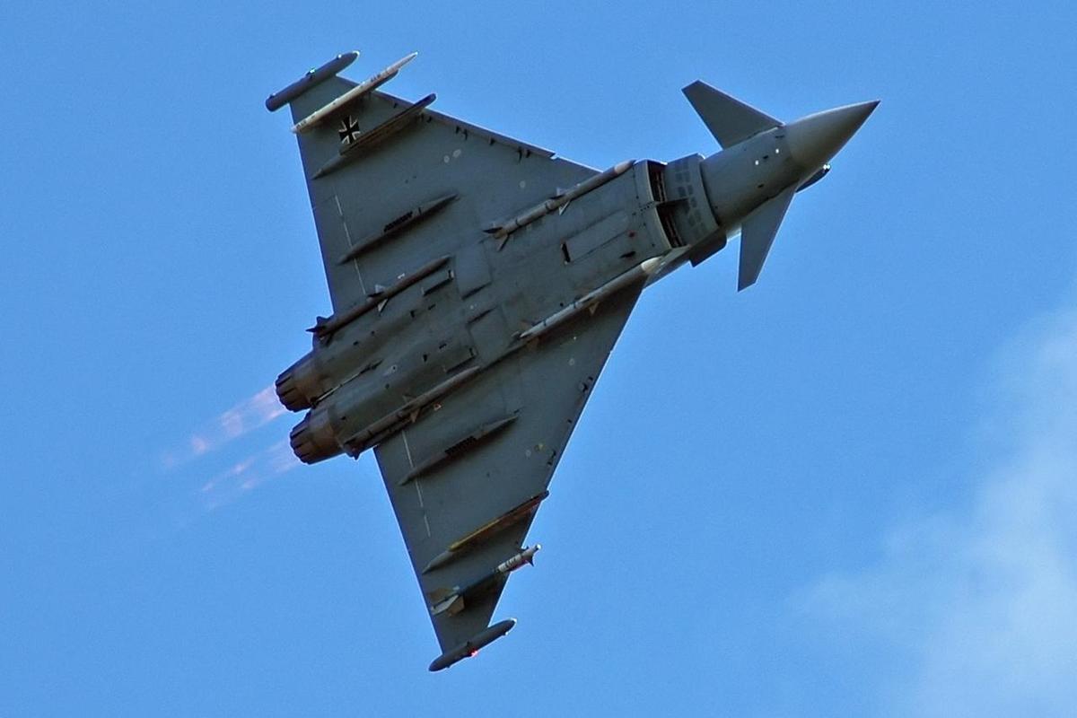 Eurofighter 9803 2