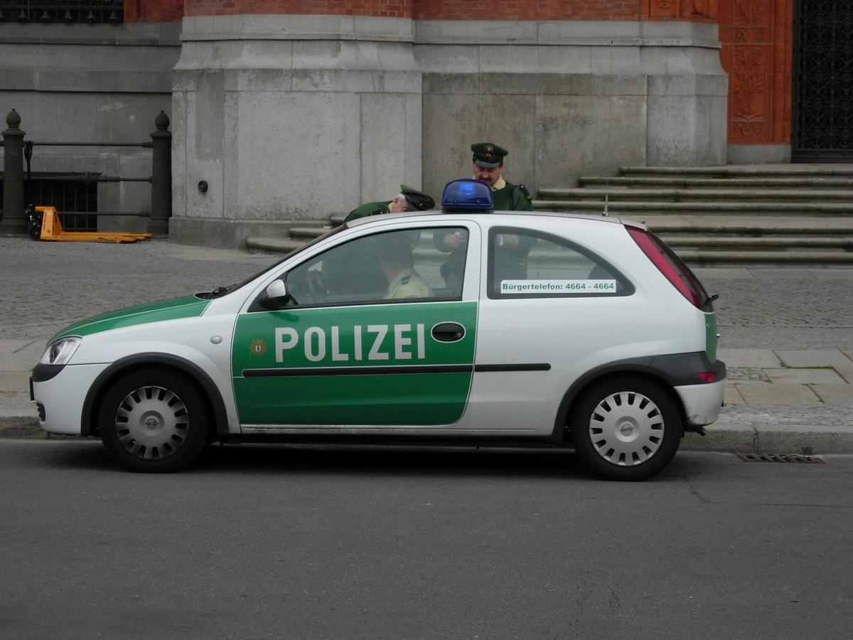 German police berlin corsa