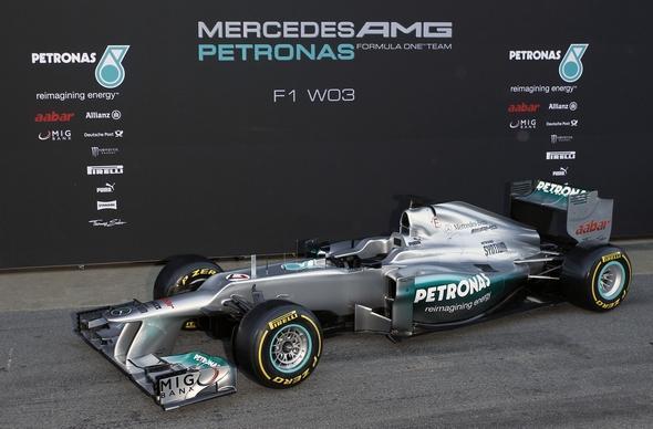 Mercedes-AMG-Petronas-stellt-neues-Fahrz