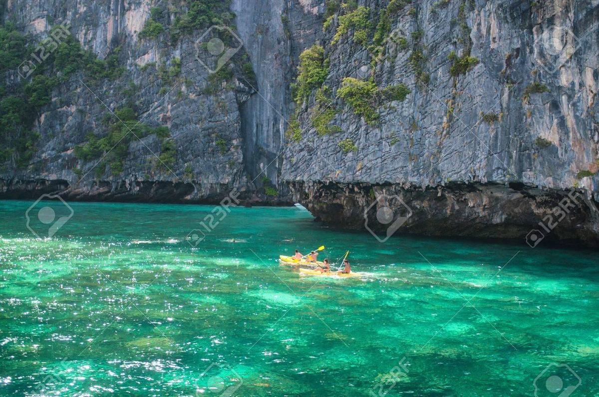 18827878-tropical-sea-island-rock-thaila