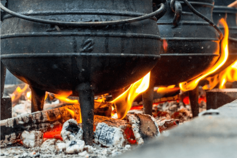 Outdoor-Cooking-offenes-Feuer-Kessel-1