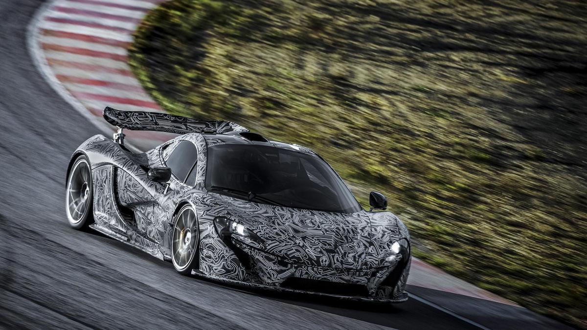 2ea895 2012 McLaren P1 camouflage 1