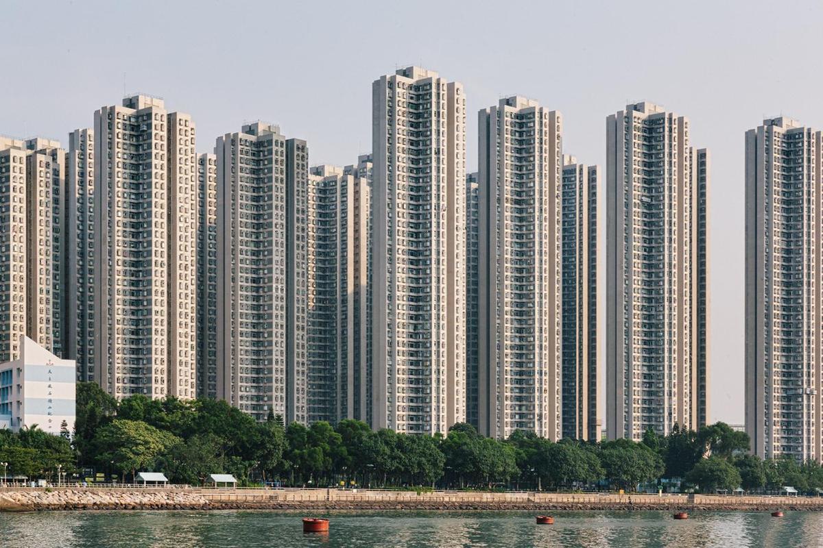 25 China Hong-Kong-Skyline-Plattenbau