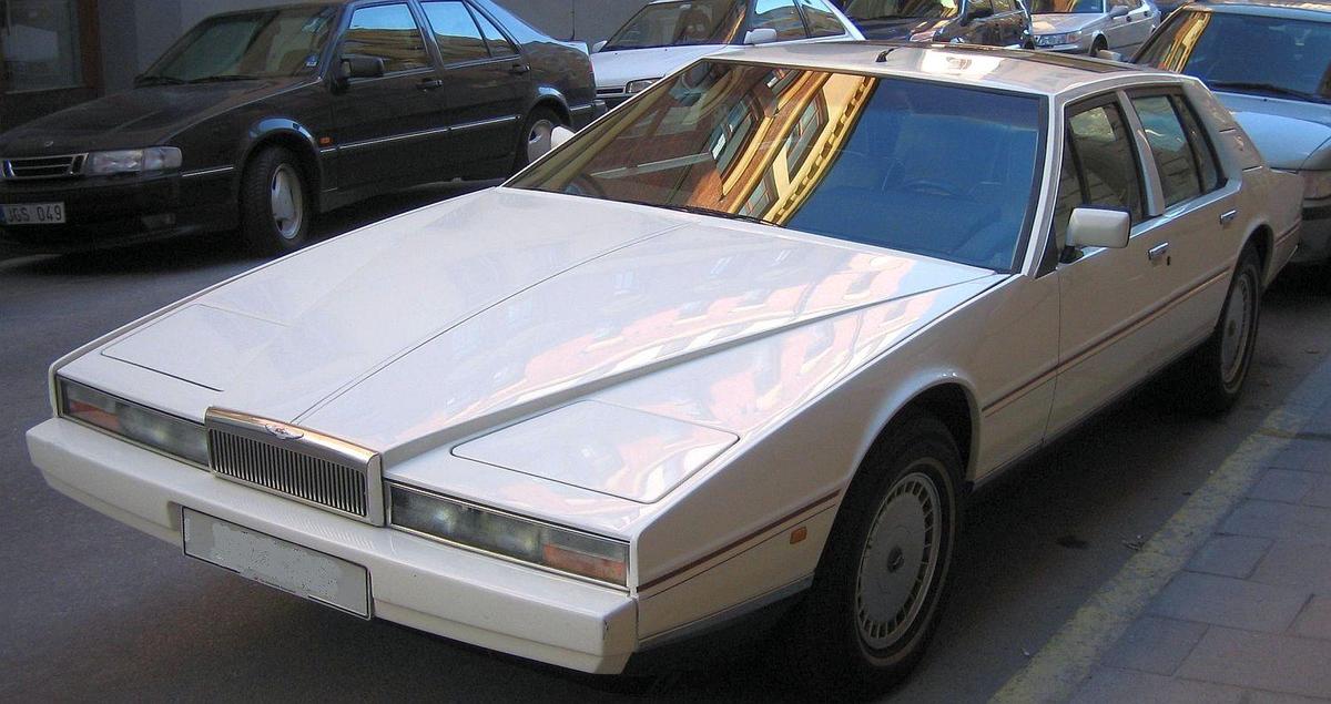 aston martin lagonda angle front