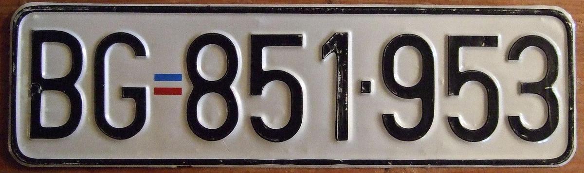 1920px-License plate of Serbia