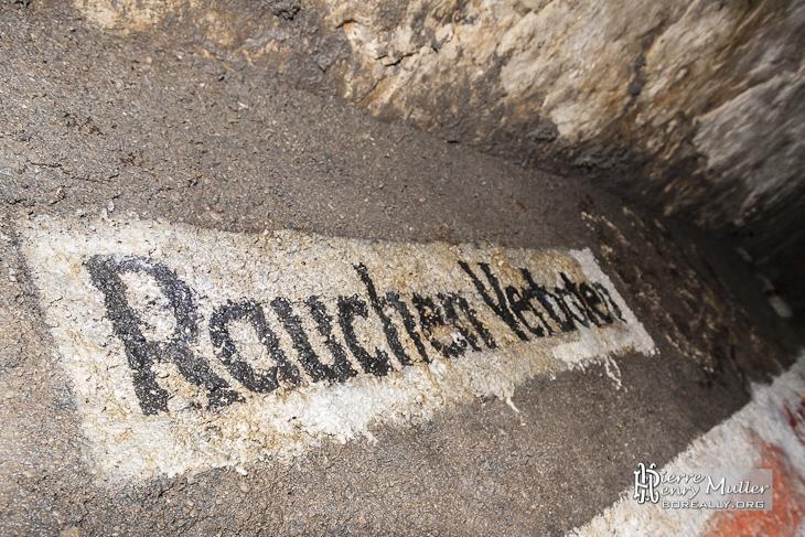 rauchen-verboten-inscrit-murs-bunker-all