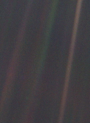 300px-Pale Blue Dot