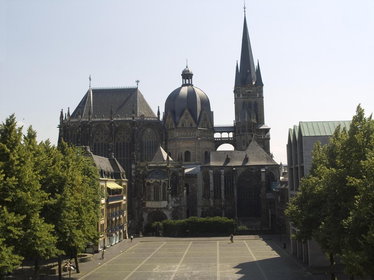 NRW Aachen Katschhof Dom