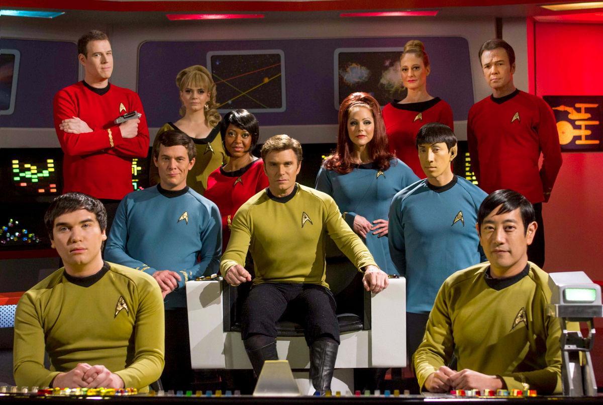 star-trek-continues-crew