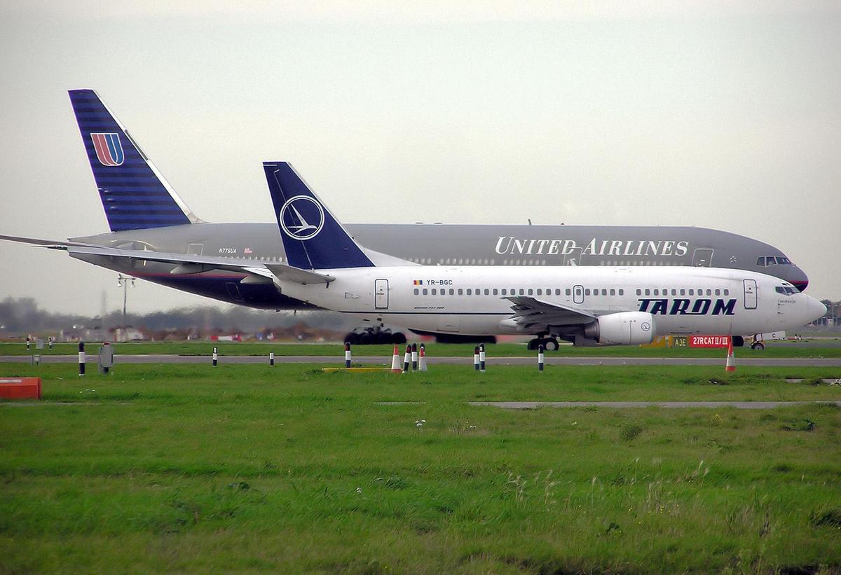 Tarom Boeing 737 and United Airlines Boe